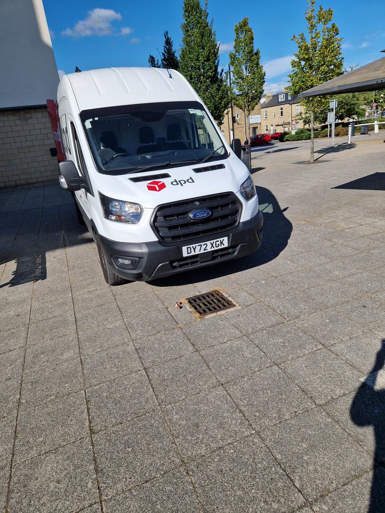 liamlupton's tweet photo. @DPD__Care I'm sure this is not how you wish your company to be represented! This happened outside keighley college. Pic with van reg attached https://t.co/2sFgLctPMh