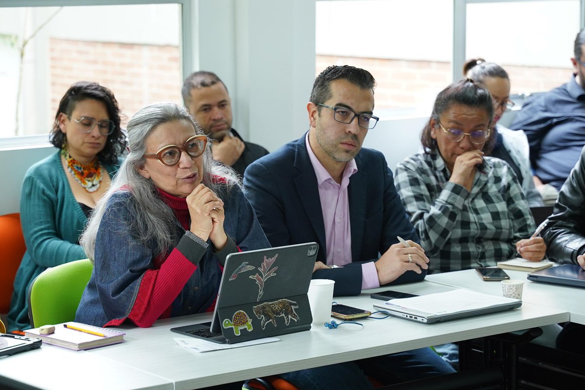 “El SIAC es un eje de la administración del territorio que, más que un espacio técnico, integra las voces territoriales a la gestión de la biodiversidad. Reconocemos el valor de la información ambiental que pone la vida en el centro y a quienes la protegen”: viceministra