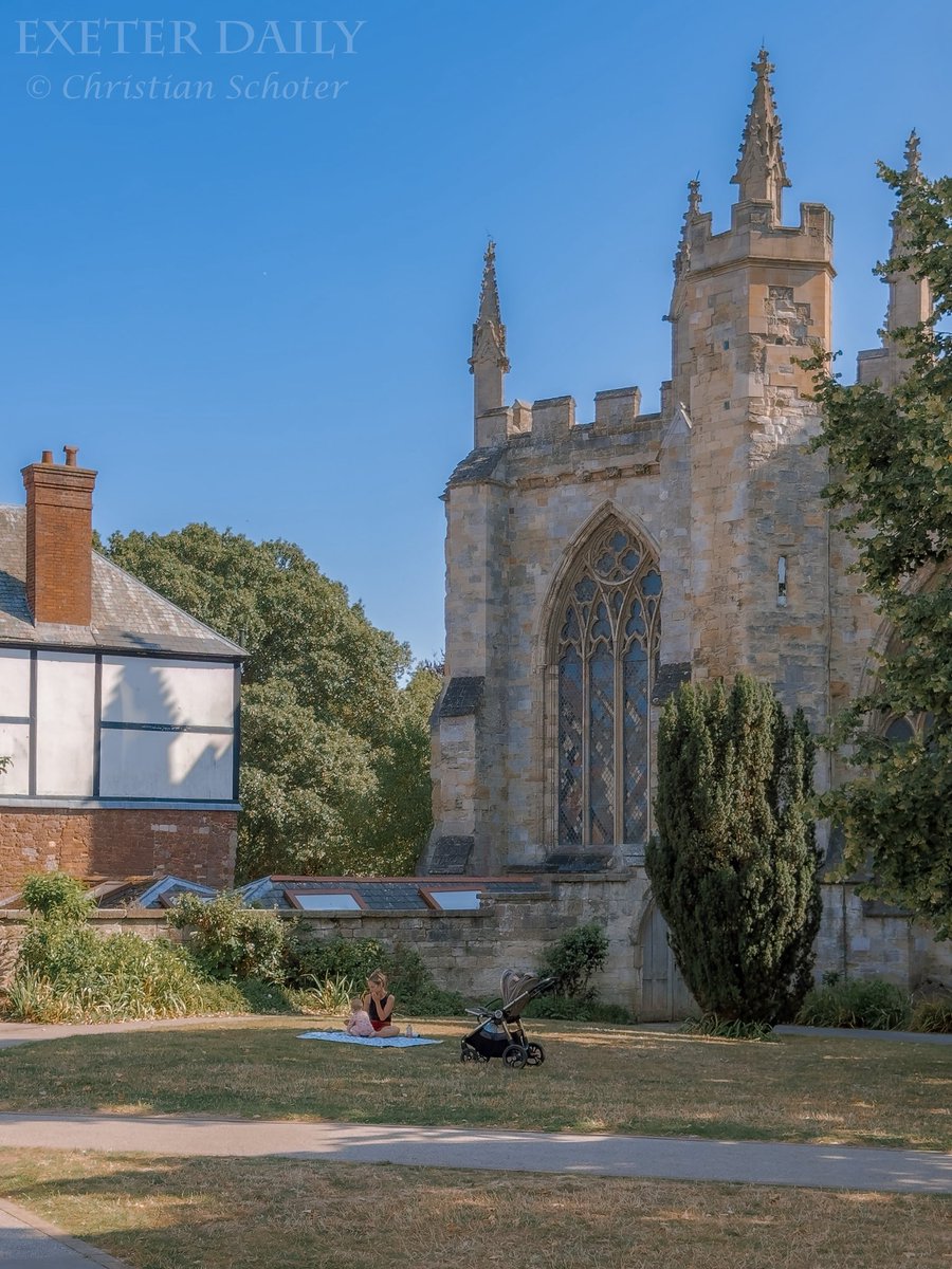 A photo of Exeter every day (No 1992) 14/08/2025
#ExeterDaily #Exeter

linktr.ee/exeterdaily

#documentaryphotography #streetphotography #travel #street #urban #travelphotography