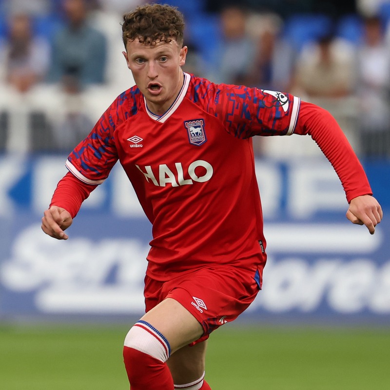 IpswichTown's tweet photo. The club can confirm that Nathan Broadhead has joined Wrexham for an undisclosed fee.

We thank Broady for his efforts in a Town shirt, and wish him all the best for the future. 💙