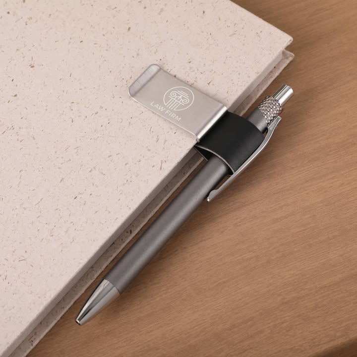 bluedogmerch's tweet image. If you need promotional items, you came to the right place. We have all the latest branded merch for your business. amp.fyi/-/wCHvNlQF #coolers #spatulas #penholders #promoideas #BlueDogMerch