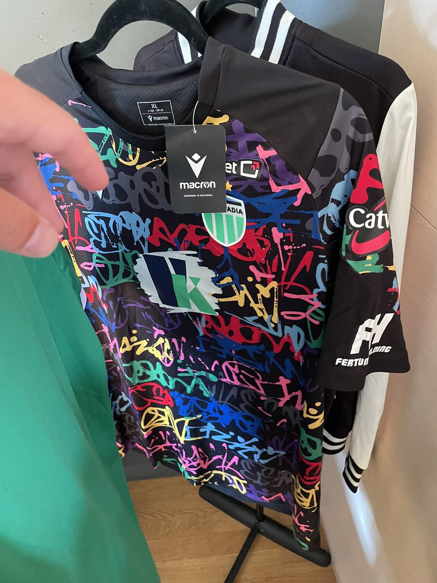 michal maciatek tweet media