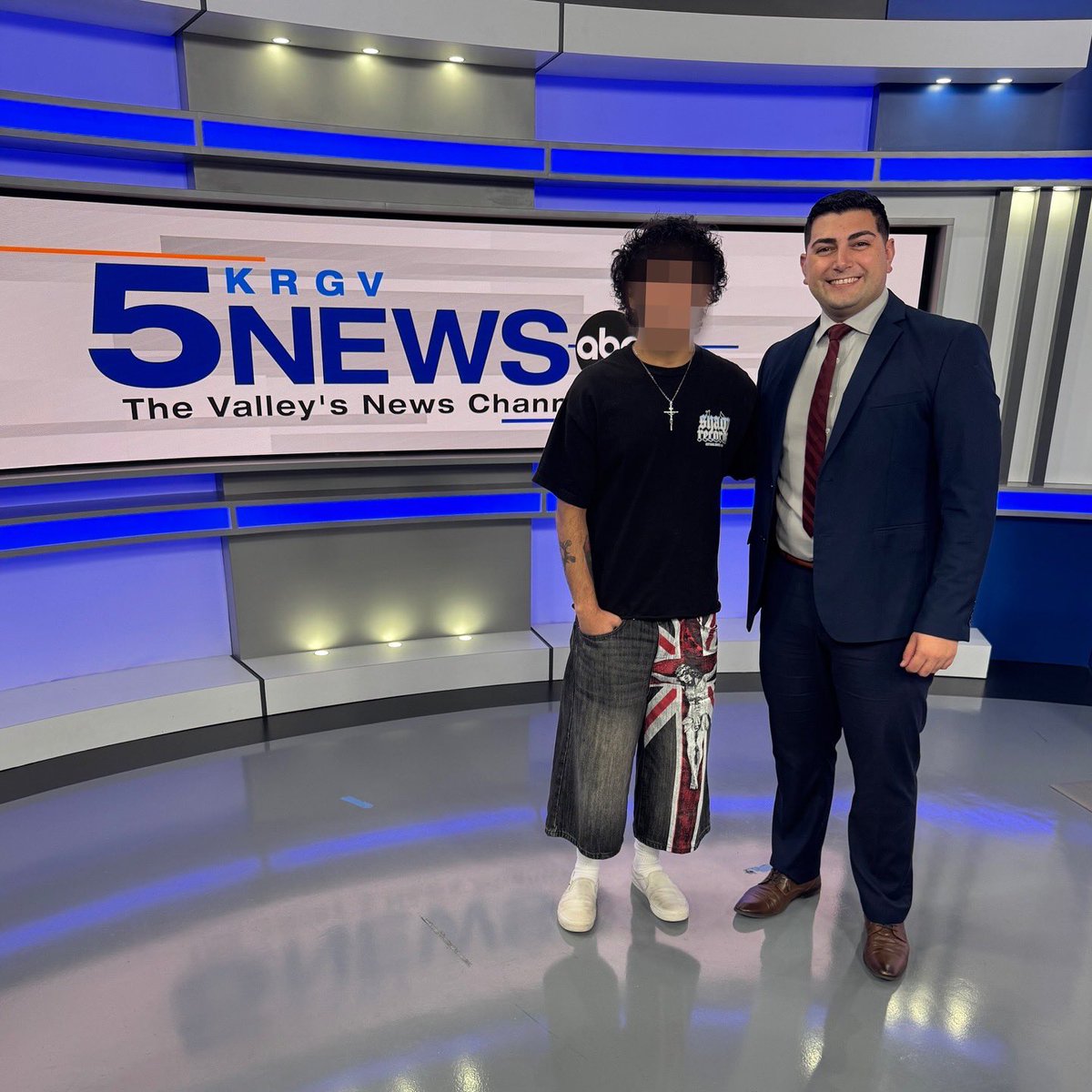 Just Got Recognized As The First Eminem Artist Contributor In RGV History. 

Thank U God For Giving Me A Second Chance At Life, I Would’ve Missed Out On So Much. 🫂❤️‍🩹