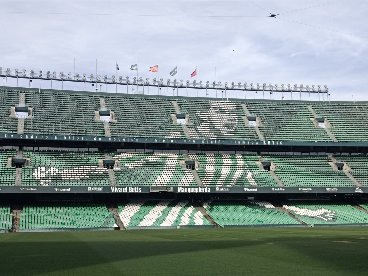 cjgmj's tweet photo. @BetisStats De un tour al estadio en junio https://t.co/2BAkpG0FsW