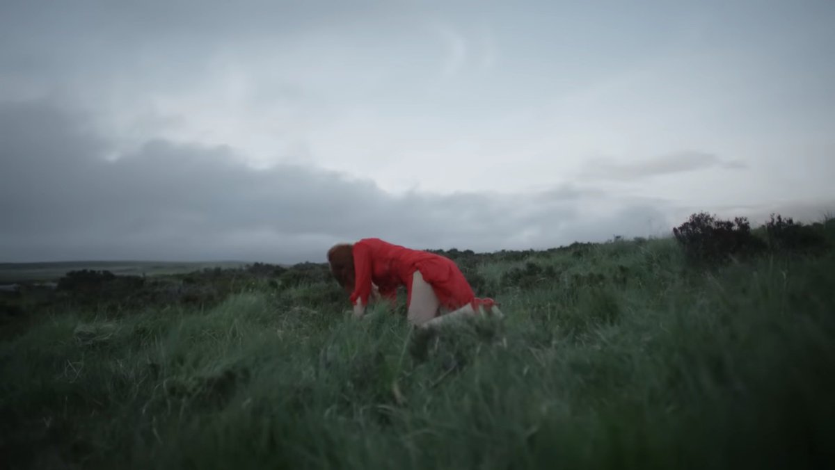 welcharchive's tweet photo. Florence + the Machine is returning... are you ready? https://t.co/hMm4ctjGVI