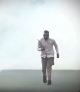 Wayimirira ne Magomu gwee 🤔🤔