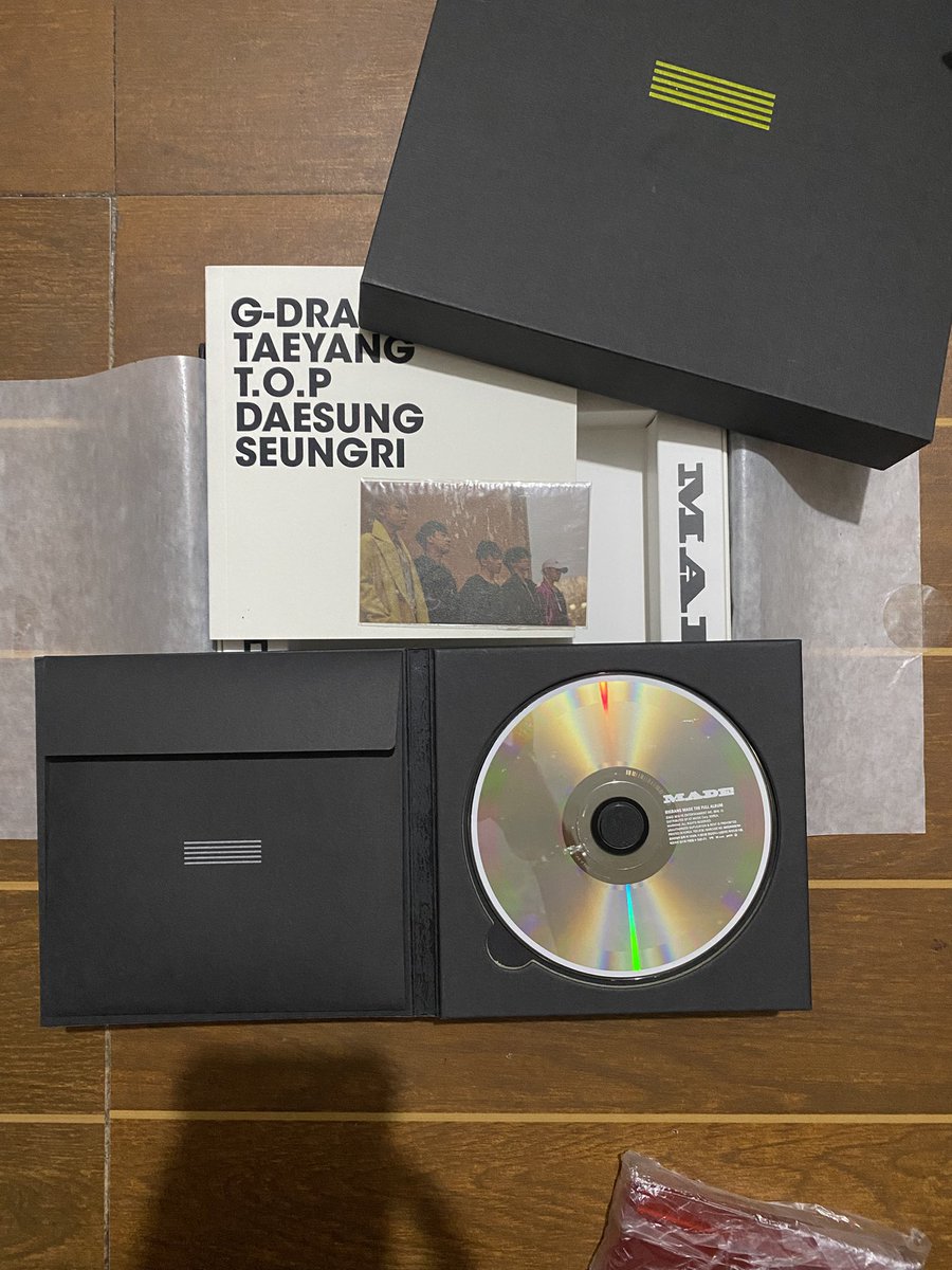 amdlsr's tweet photo. BIGBANG MADE Album - 1,800 https://t.co/fVbrZ6BXoB