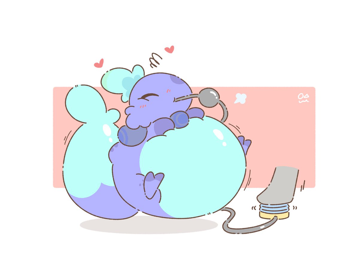 A lil inflated lizard for <a href="/MugstheMonster/">Mugs</a>