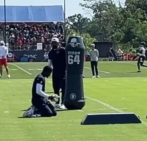 Nice to see Nate Davis finally contributing at a Bears practice.