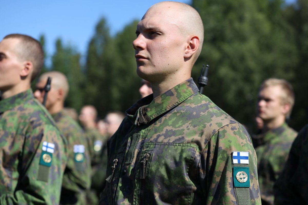 Kaartin jääkärirykm. tweet media