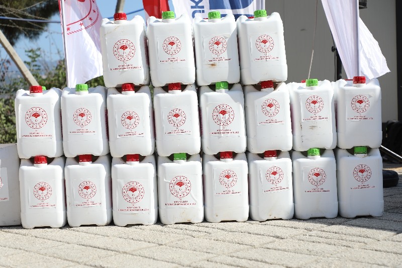 Akdeniz Meyve Sineğiyle Mücadelede Kurumlar Arası Işbirliği... 
<a href="/HatayValiligi/">T.C. Hatay Valiliği</a> <a href="/HatayBSB/">Hatay Büyükşehir Belediyesi</a> 
#hatayyıldızgazetesi #haber #hatay #hatayhaberleri
■Detayları haber sitemizde⬇️⬇️⬇️
hatayyildizgazetesi.com/haber/akdeniz-…