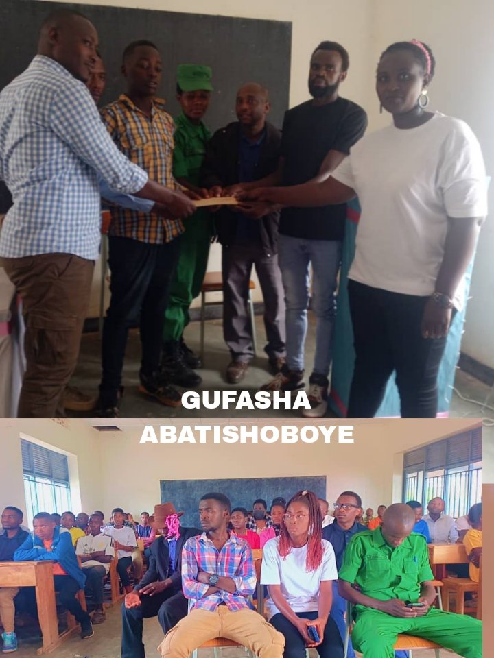GicumbiN's tweet photo. Umuryango wa abantu batanu waremewe ubwisungane mu kwivuza (mituweli ) n'urubyiruko rwa @GicumbiDistrict #Mukarangesector @RwandaLocalGov ,@RwandaNorth https://t.co/N2E35YU09m