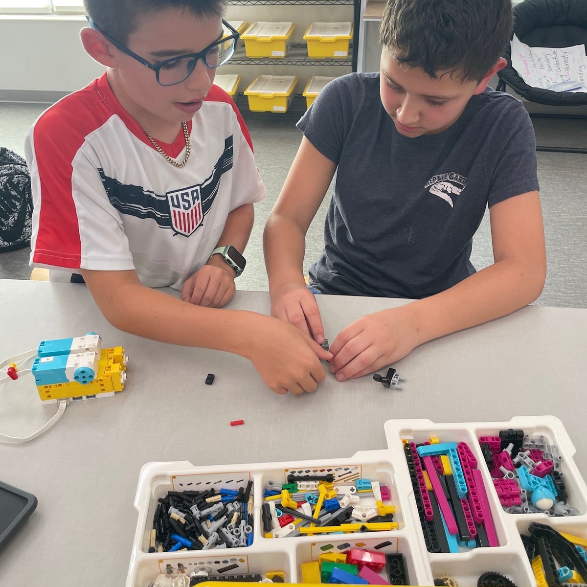 Greater Wichita Partnership (@greater_wichita) on Twitter photo 👉 <a href="/maize266/">Maize USD 266</a>'s STEAM program is preparing K-6 students with the collaborative and technical skills needed to thrive in tomorrow’s workforce. Learn how this hands-on curriculum is fostering career awareness and critical thinking from an early age.
🔗 bit.ly/40NFOXt 👉 <a href="/maize266/">Maize USD 266</a>'s STEAM program is preparing K-6 students with the collaborative and technical skills needed to thrive in tomorrow’s workforce. Learn how this hands-on curriculum is fostering career awareness and critical thinking from an early age.
🔗 bit.ly/40NFOXt