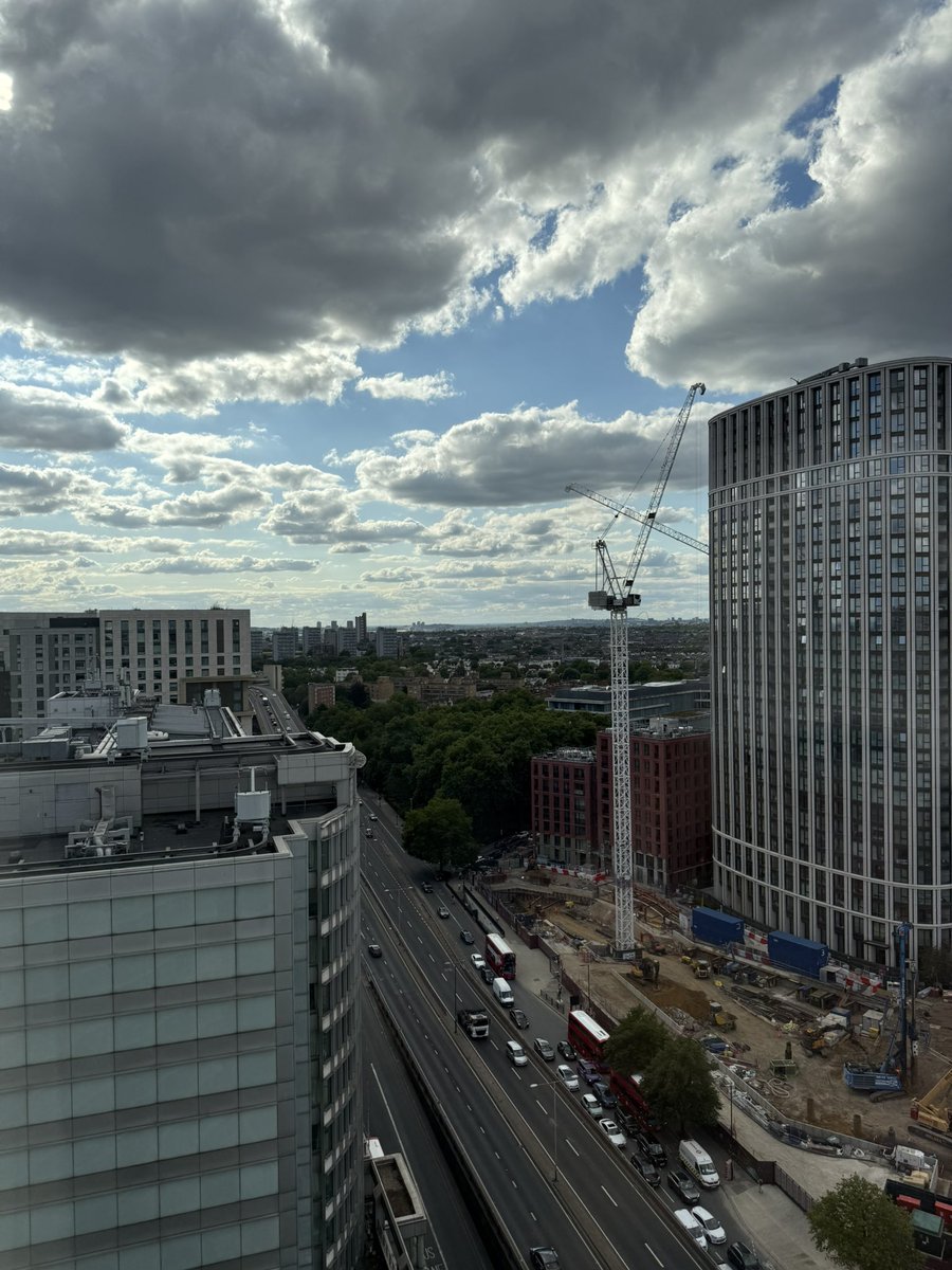 London 🇬🇧💂‍♀️