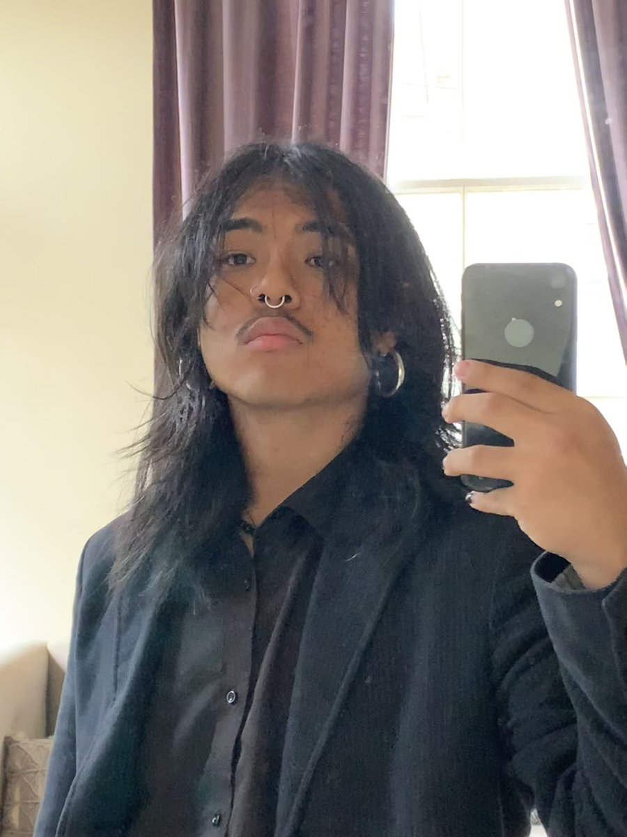 muujeans's tweet photo. my long hair era was crazy I miss it https://t.co/AhkXS7JyKd