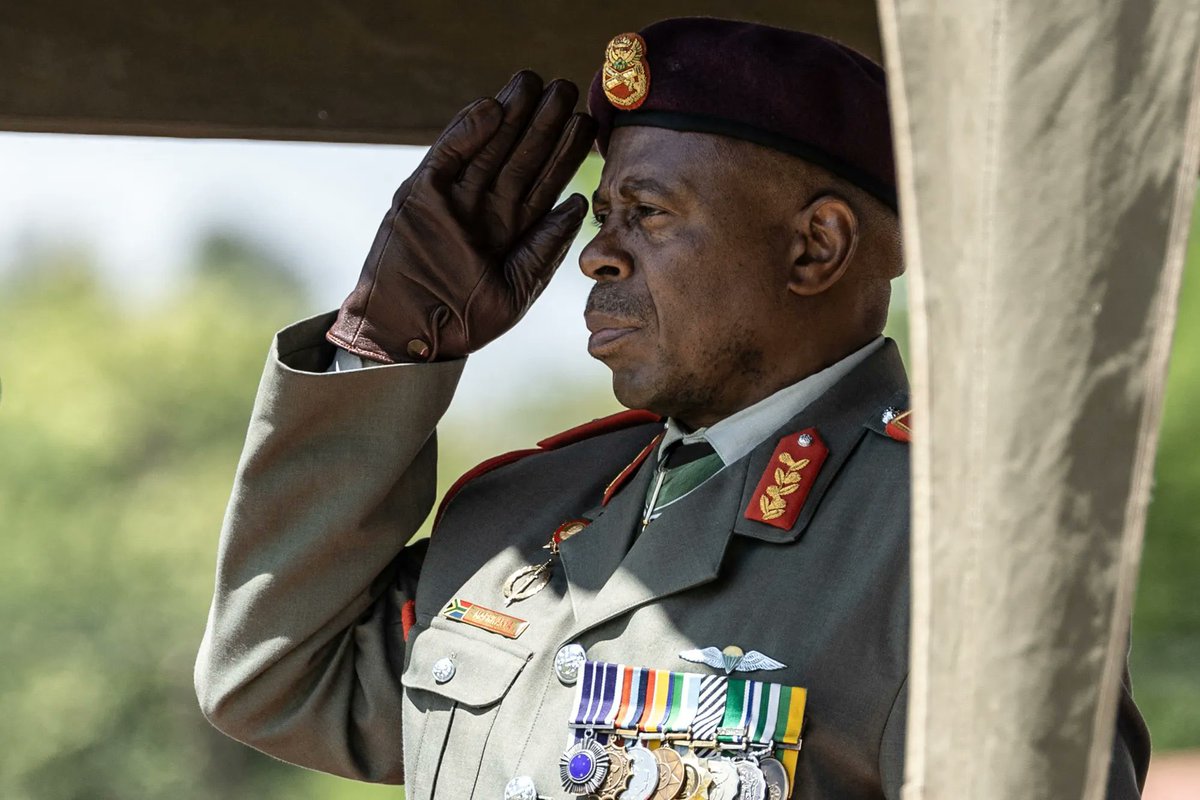 Sihle Lonzi tweet media