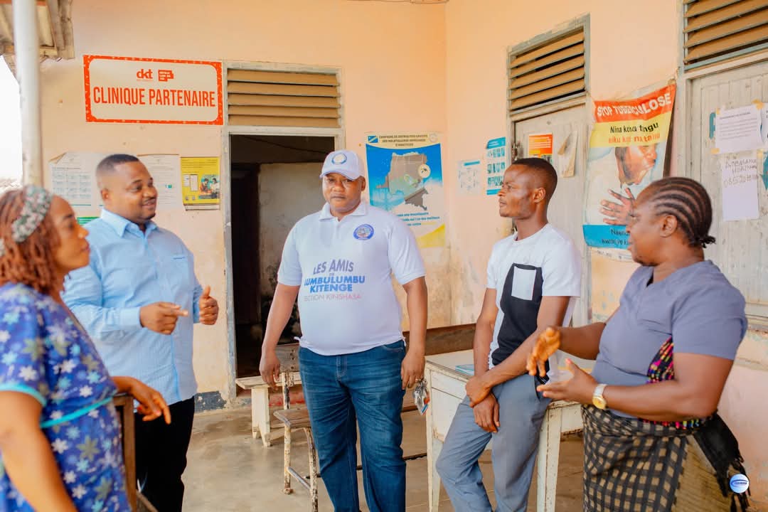 Fontaine MANGALA (@fontainemangala) on Twitter photo 🛑#SOS:L'absence totale des produits anti tuberculeux met en danger les vies humaines à KISANGANI.
Le risque de contamination et récontamination à grande échelle est réel.
Je viens de saisir le ministre de la santé <a href="/MinSanteRDC/">Ministère de la Santé RDC</a> pour une solution urgente.
Et je demande aux 🛑#SOS:L'absence totale des produits anti tuberculeux met en danger les vies humaines à KISANGANI.
Le risque de contamination et récontamination à grande échelle est réel.
Je viens de saisir le ministre de la santé <a href="/MinSanteRDC/">Ministère de la Santé RDC</a> pour une solution urgente.
Et je demande aux