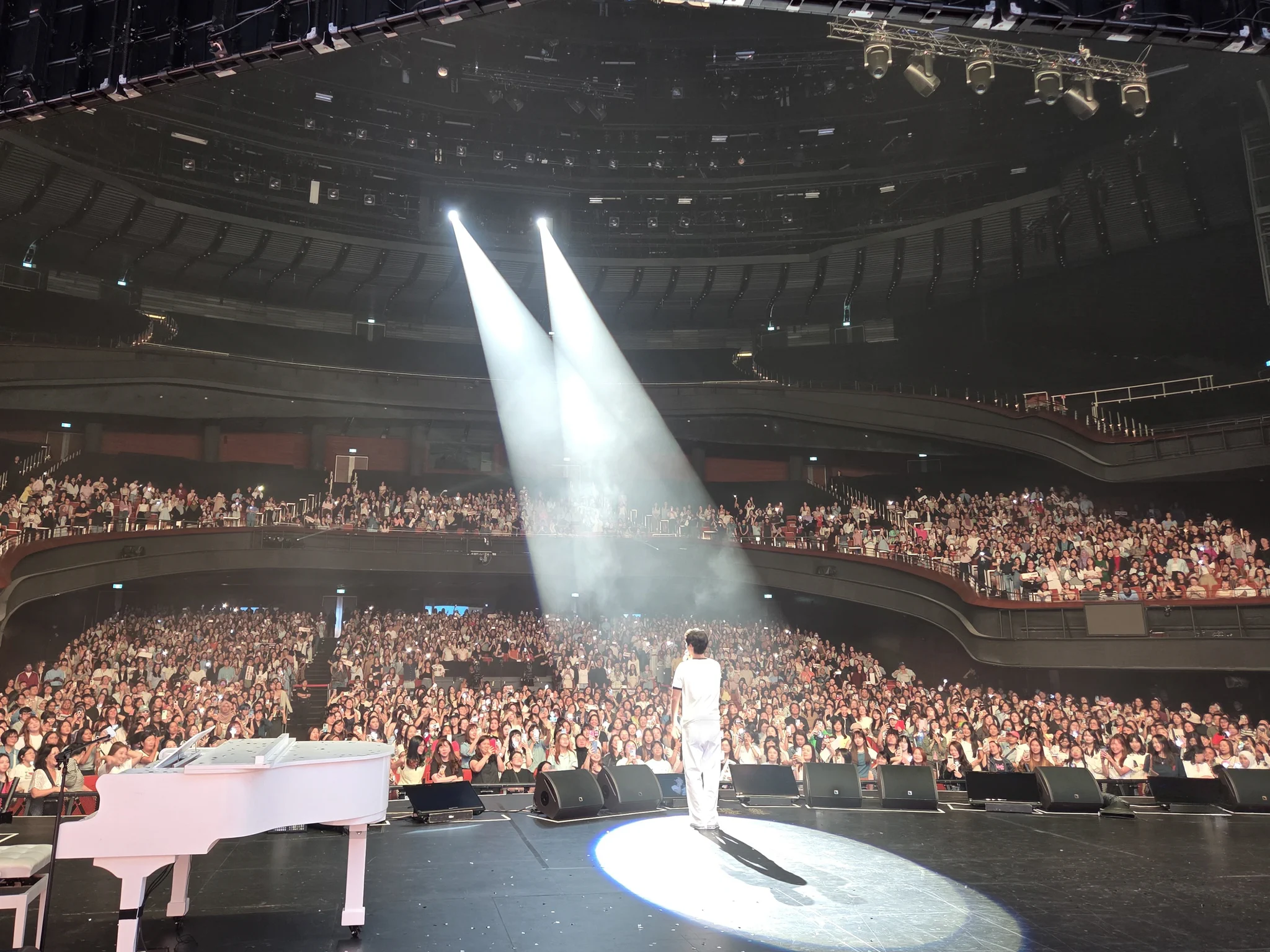 GyU93YdbAAAcdty?format=webp&