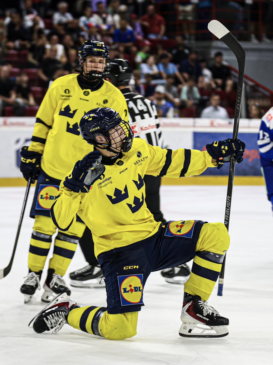 Hlinka Gretzky Cup tweet media