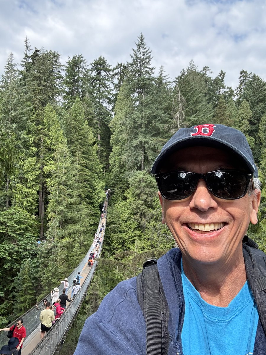 bobthomas tweet media