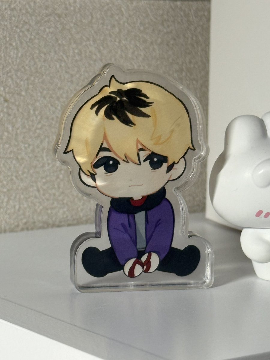 자랑쫌하려고왔어요
나한이 코롯토 너무 잘 받았습니다 로코선생님..♡