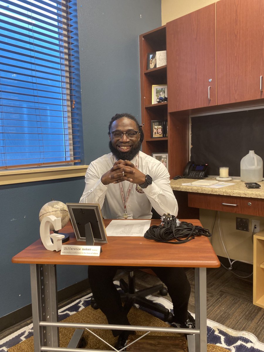 theonlyac3's tweet image. Year one! So excited to take second grade to higher heights. #schoolsback #backtoschool #schoolsinsession #teacher #educator #blackmenwhoteach #menineducation #fyp #foryoupage #fy #foryou #fyp #foryoupage