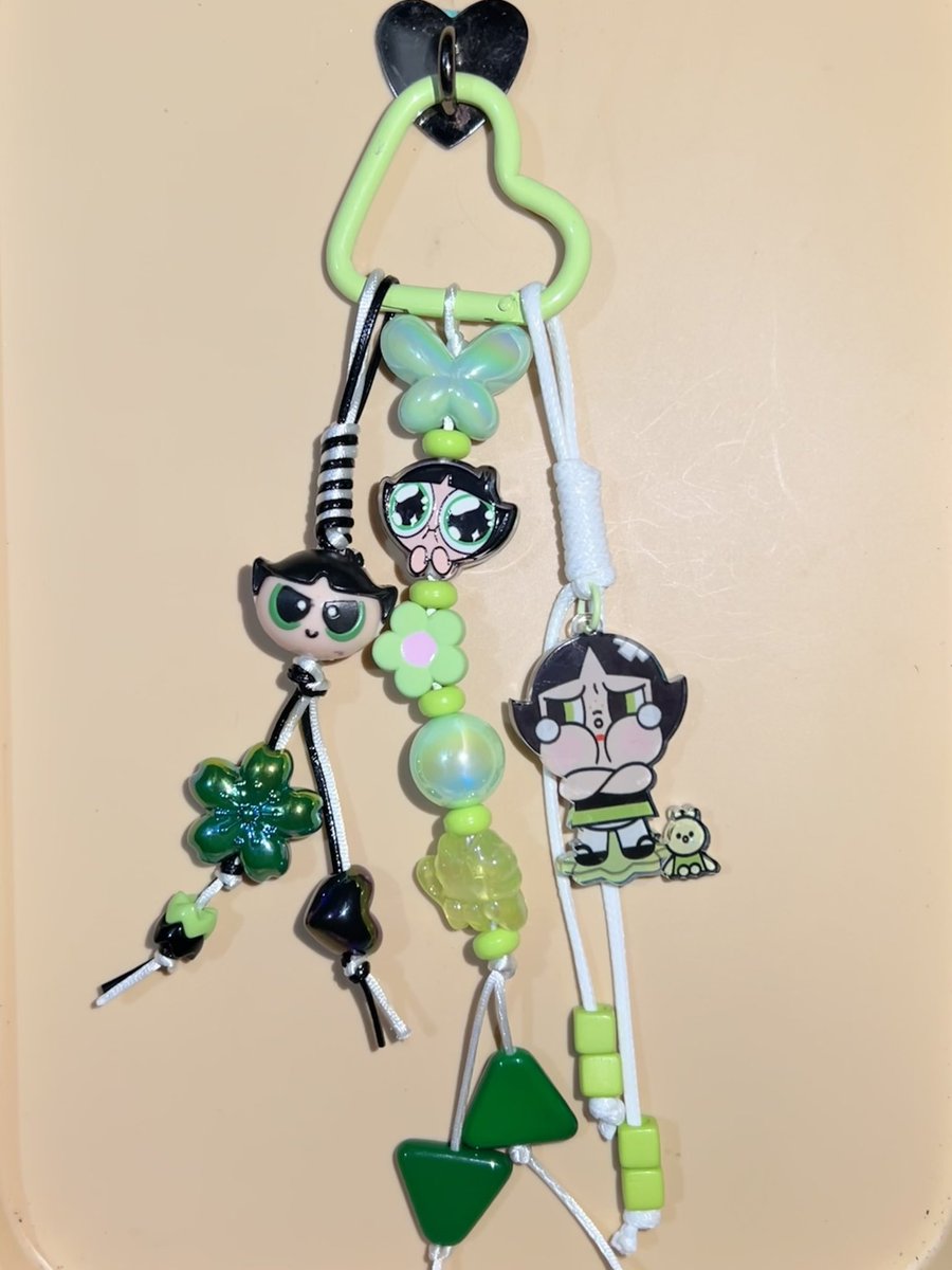 hyunknowonuu's tweet photo. Powerpuff Girls themed bag charm.

#PPG #powerpuffgirls #bagcharm #bagchain #WTS #LFB https://t.co/ikONKIcddo