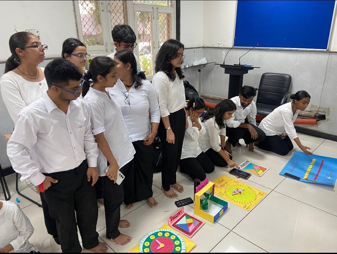 DIETRNDELHI's tweet image. TLM mathematics workshop  for student teachers #inclusive TLM #inclusive class room #learner engagement #NEP2020
 #activelearning #good classroom practices hands on for joyful learning
