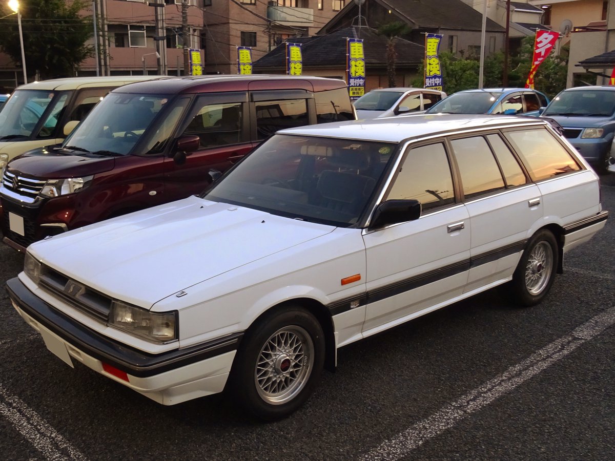 R31ワゴンのエアコン復活で近場の買い物も快適になった。

現代じゃ当たり前の装備もこういうところで有難味を覚えるのである･･･