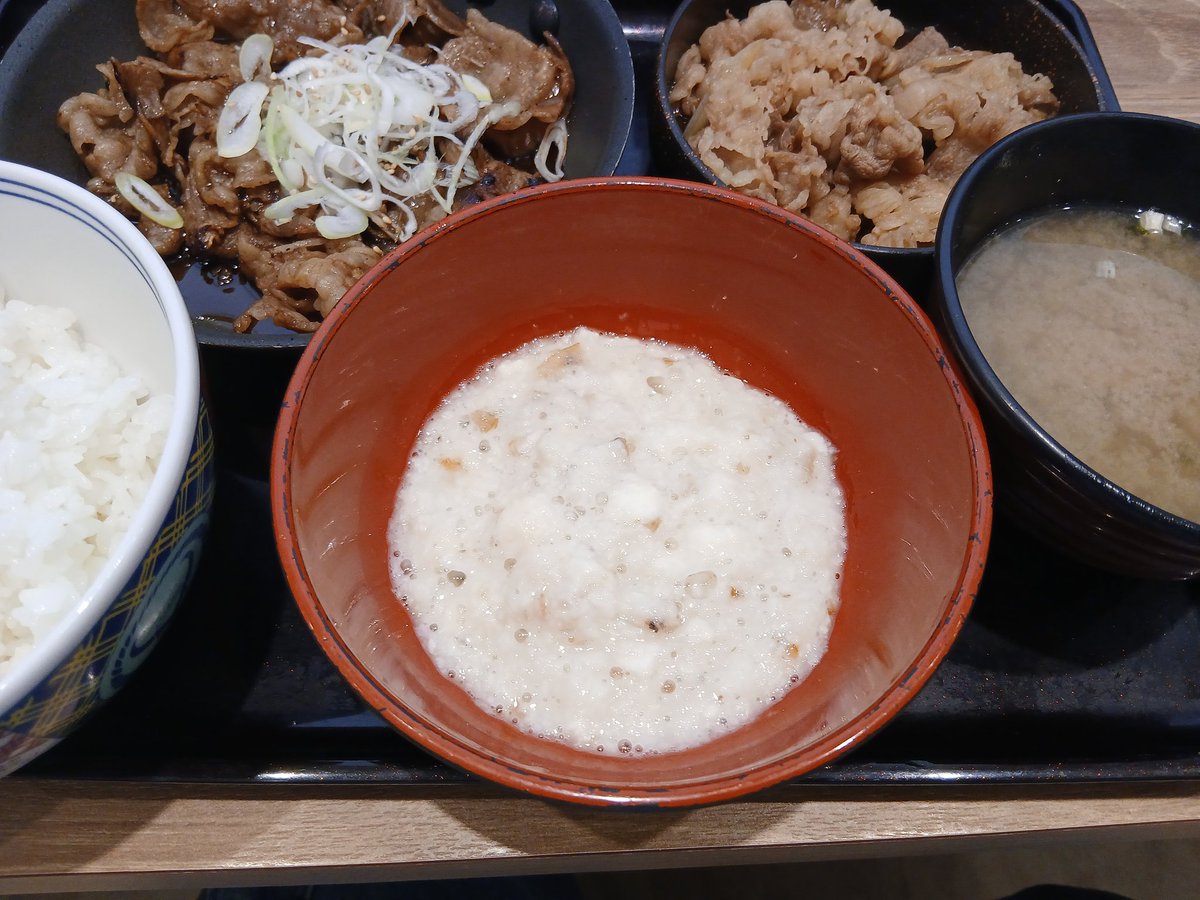 osaka_ten's tweet photo. ５年ぶりに免許更新してみたりした
今回アホ毛は作らんかったけど背景はピンクにしたかわいい
とろろおいしい
えんえん調子でんなあ
すがきや
しかしお盆ひますぎるまん https://t.co/Uu2RCarQp9