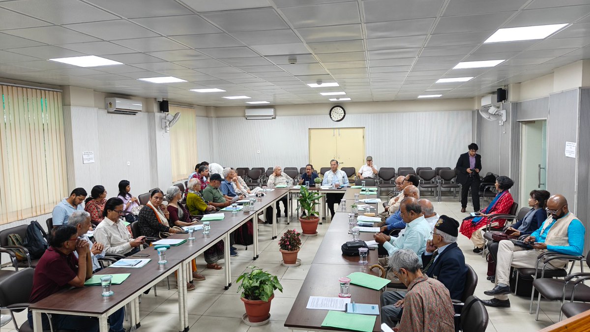 SetuAayog's tweet photo. A one-day workshop by Doon Library &amp; Research Centre &amp; Uttarakhand Seva Nidhi, Almora, brought together experts &amp; policymakers to address climate impacts on Himalayan ecosystems &amp; livelihoods.
For more: https://t.co/uimeAOfR0j

#ClimateAction #Himalaya  

@rajshekharjoshi https://t.co/uFOQFrOEBA
