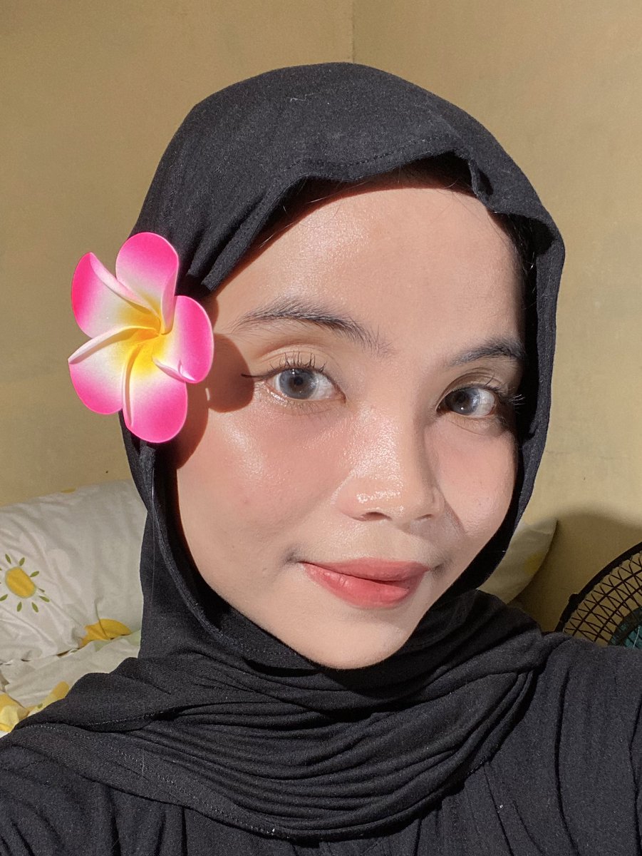 daily make up tutorial 🌺

using product start from 20kan and tutor with video