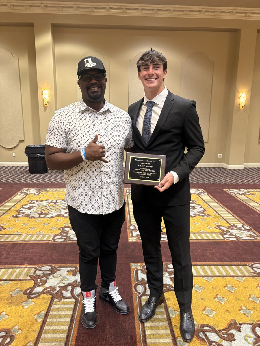 Grant Smith QB ✞ (@grantsmithtexas) on Twitter photo We had a great evening at the <a href="/HoustonTDClub/">Houston TD Club</a> banquet. Thank you for the amazing honor.
I appreciate my coaches from 3rd grade to today being there: <a href="/coach_mcdowell/">Shaun McDowell</a>, <a href="/CoachBirdSays/">Coach Bird</a>, <a href="/ccephus1/">Christian</a> and <a href="/TheQBTech/">J.P. Tillman</a>.
<a href="/GOaksFootball/">Grand Oaks Football</a> <a href="/KPRC2RandyMc/">Randy McIlvoy</a> <a href="/joeagleason/">Joe Gleason</a> <a href="/McClain_on_NFL/">John McClain</a> We had a great evening at the <a href="/HoustonTDClub/">Houston TD Club</a> banquet. Thank you for the amazing honor.
I appreciate my coaches from 3rd grade to today being there: <a href="/coach_mcdowell/">Shaun McDowell</a>, <a href="/CoachBirdSays/">Coach Bird</a>, <a href="/ccephus1/">Christian</a> and <a href="/TheQBTech/">J.P. Tillman</a>.
<a href="/GOaksFootball/">Grand Oaks Football</a> <a href="/KPRC2RandyMc/">Randy McIlvoy</a> <a href="/joeagleason/">Joe Gleason</a> <a href="/McClain_on_NFL/">John McClain</a>