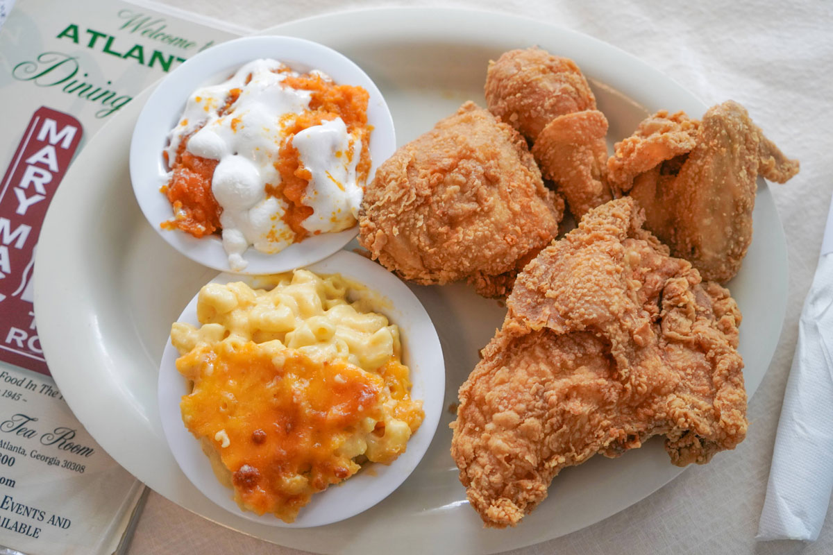 Mary Mac’s Tea Room makes dinner easy with grab-and-go options, <a href="/BuenaVidaTapas/">Buena Vida Tapas + Sol</a> launches Wine on the Beltline every Wednesday and Buckhead favorite <a href="/AriaAtlanta/">Aria Restaurant</a> is now opening its doors on Mondays. That and more this week at #DishAroundTown!
🔗➡️ bit.ly/45jADkE