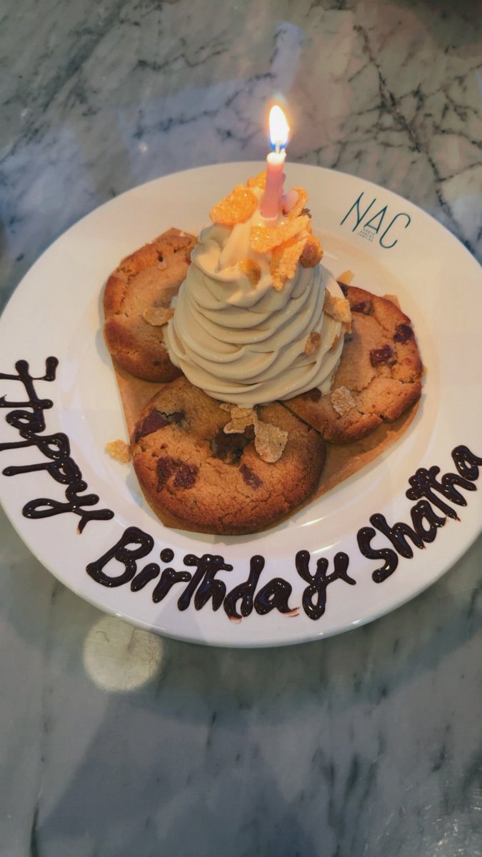lwe82's tweet photo. Shosho birthday ❤️❤️🫶🏻🫶🏻🫶🏻🥳🥳
8/11 https://t.co/HEEgTMWJPA