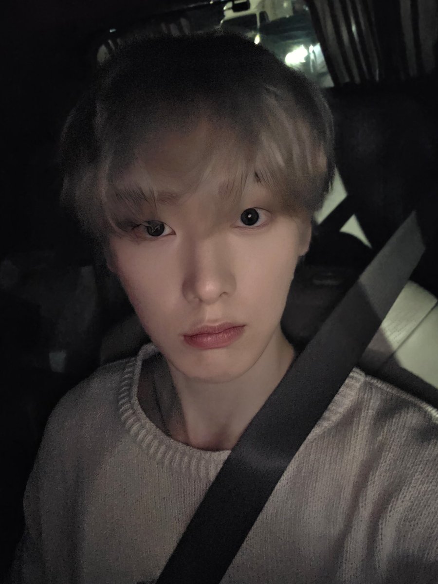 로하~~~내여상 볼 시간~~~~~~📺
같이보장🤭