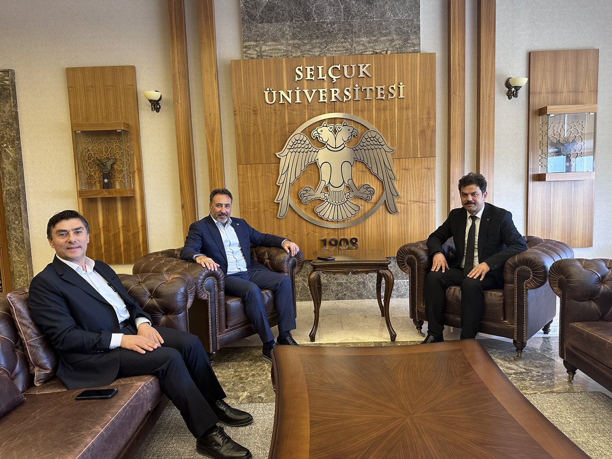 Mustafa Hakan ÖZER (@mhakanozer) on Twitter photo İl Yürütme Kurulu Üyemiz Osman Arı ile birlikte Selçuk Üniversitesi Rektörümüz Prof. Dr. Hüseyin Yılmaz’ı ziyaret ederek istişarelerde bulunduk.
Misafirperverlikleri için teşekkür ediyor, çalışmalarında başarılar diliyorum.
|<a href="/ProfDrHYilmaz/">Hüseyin Yılmaz</a> İl Yürütme Kurulu Üyemiz Osman Arı ile birlikte Selçuk Üniversitesi Rektörümüz Prof. Dr. Hüseyin Yılmaz’ı ziyaret ederek istişarelerde bulunduk.
Misafirperverlikleri için teşekkür ediyor, çalışmalarında başarılar diliyorum.
|<a href="/ProfDrHYilmaz/">Hüseyin Yılmaz</a>
