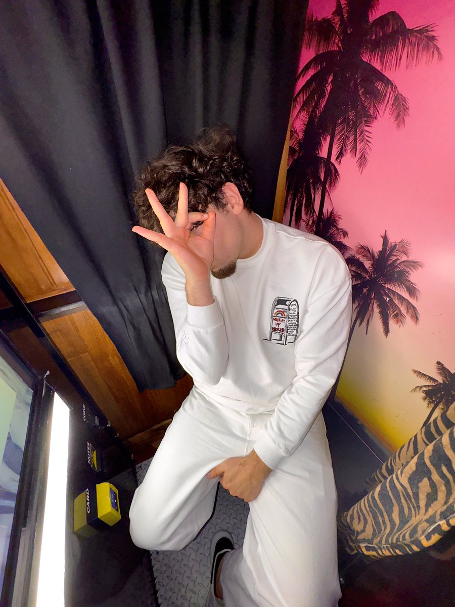 Adam Faybrem tweet media