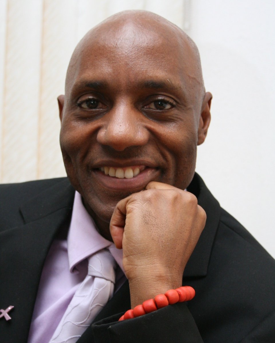 Congratulations to Philip Osagie of <a href="/ADROntario/">ADRIO - ADR Institute of Ontario</a> on receiving his new Qualified Mediator designation!

Félicitations à Philip Osagie de Institut de médiation et d’arbitrage de l’Ontario d’avoir reçue sa nouvelle désignation Médiateur breveté.