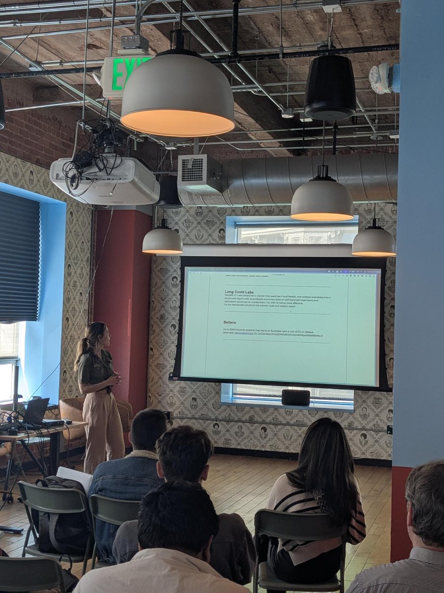 ElectrodesOnSol's tweet photo. last weekend, electrodes sponsored our first hackathon at frontier tower! the themes were desci biopunk! this is just the beginning https://t.co/7qMbcdZjM1