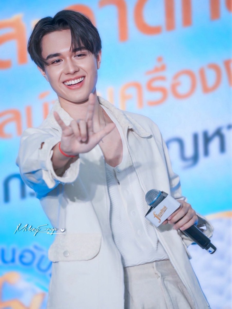 babylilyrose888's tweet photo. @piggyshopz คลิปนี้น่ารักมากๆเลยค่ะมัม ชมเพลินเลย วนไปค่ะ🧡🧡🧡✨️✨️✨️
MIKEY WITH FINELINE
#MikeXFinelineMachine
#FinelineMachineXMikey
#mikepanitan #ไมกี้ปณิธาน https://t.co/2SyPlX7cny