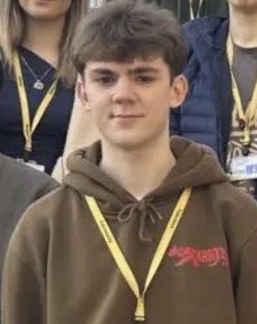 Spenvalleyhigh's tweet photo. HUGE CONGRATULATIONS to ex student (and Spen family member) Lucas W who received his A Level results today &amp; secured his place at Cambridge University. A phenomenal achievement 👏👏👏SO PROUD OF YOU. Well done to all Spen Alumni who received results today. https://t.co/YboQ5f8lee