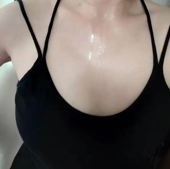 很难控制自己。。怎样控制都好呀