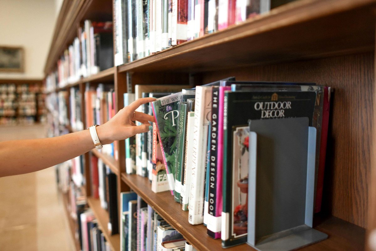 CityofJoburgZA's tweet image. City of Joburg libraries bring world’s news to your screen. Get free access to local &amp;amp; global newspapers &amp;amp; magazines via PressReader. Just be a CoJ library member!
Read more here👉 tinyurl.com/mr3jjab3

#JoburgLibraries #JoburgCares ^MM