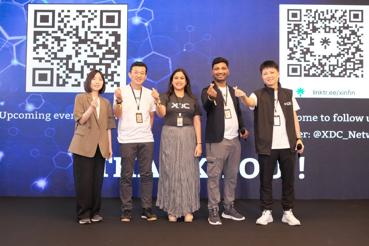 Vietnam — what an incredible journey at #ETHVietnam!
This trip was all about sharing, learning, and connecting with some of the brightest minds in blockchain.