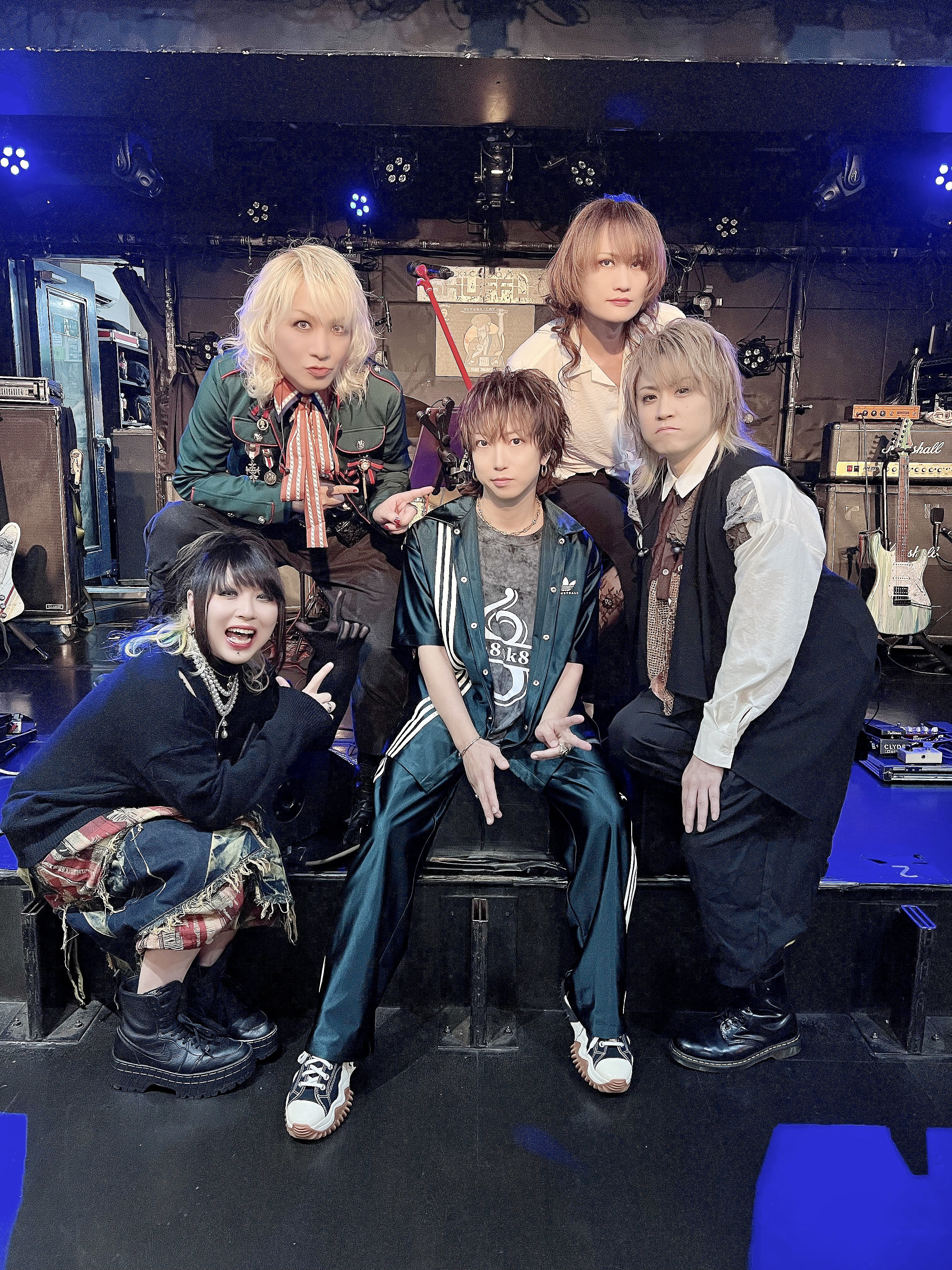 人生はコメディ [スペシャルボックス] BadeggBox on X: 