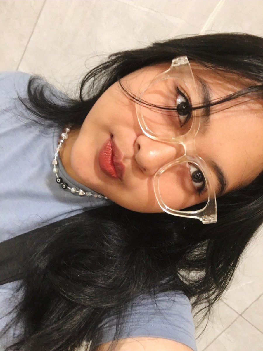 bubyzcl's tweet image. menikmati 1 hari sebelum pkkmb di tp😋