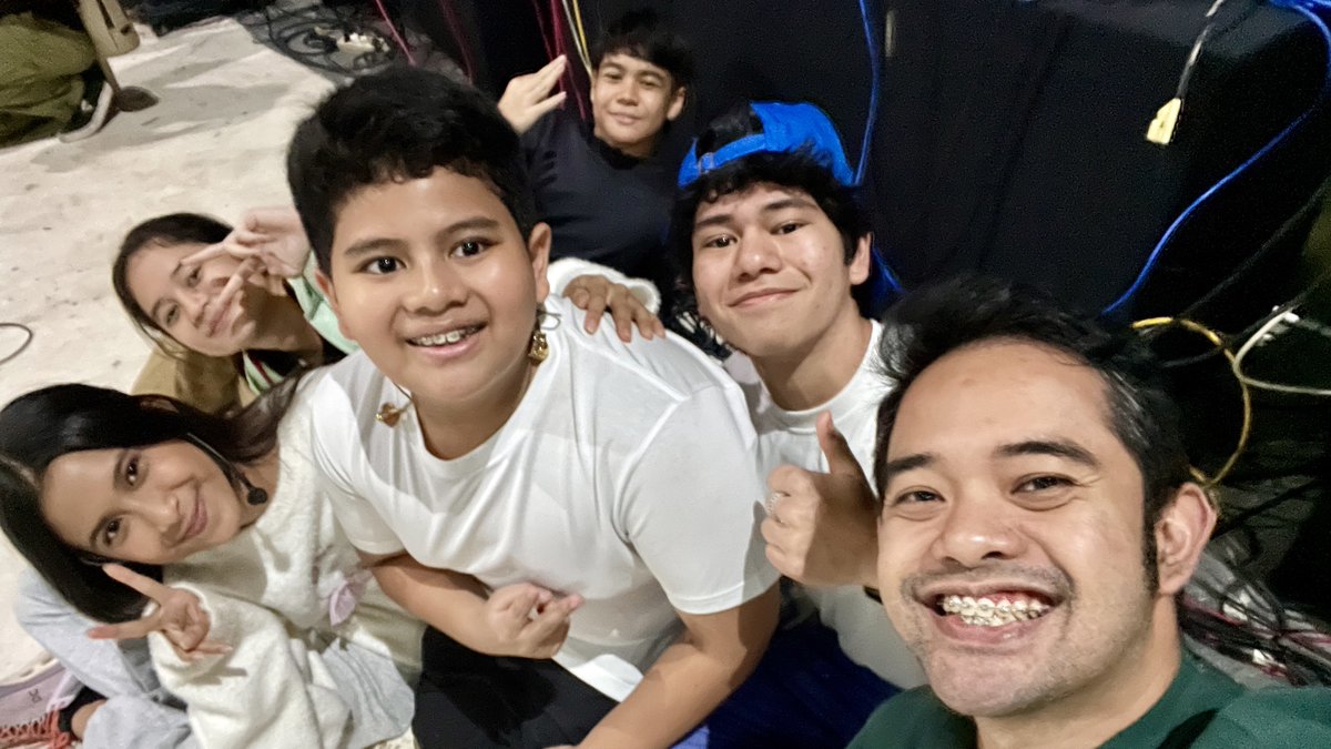 Full geng latihan untuk #KonserJUMBO✨

See you hari Minggu 17 Agustus 2025!

Loket.com/konserjumbo 💜