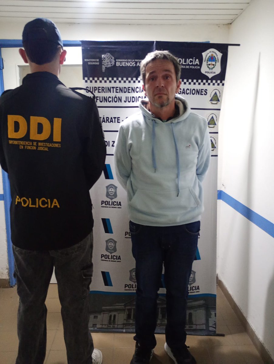 mauroszeta's tweet photo. 🚨 EL EX DE PRANDI, A LA MISMA CÁRCEL DONDE ESTÁN ALOJADOS LOS RUGBIERS QUE MATARON A FERNANDO BAEZ SOSA
- Ordenaron el traslado de Claudio Contardi a la Alcaidia de Romero, la misma cárcel donde están los asesinos de Fernando Baez Sosa.
- Su nuevo abogado prepara la apelación. https://t.co/FN79MExgI7