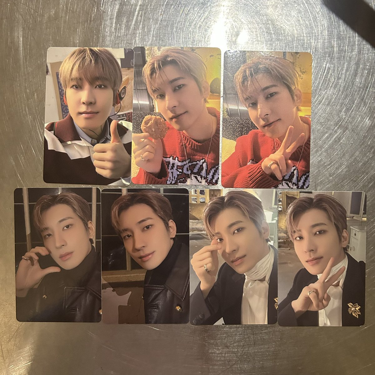 dk_bread's tweet photo. ⋆.ೃ࿔*:･ WONWOO DICON WHITE MIDNIGHT PHOTOCARDS

     ♡ 300 ea
     ♡ on hand
     ♡ x sensi / rush
     ♡ dop: august 30

wts lfb svt ph #dkbreadshop https://t.co/gTMaPjV4VO
